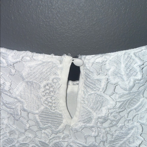 Alfani Women’s  White Lace Dresd - Picture 8 of 10